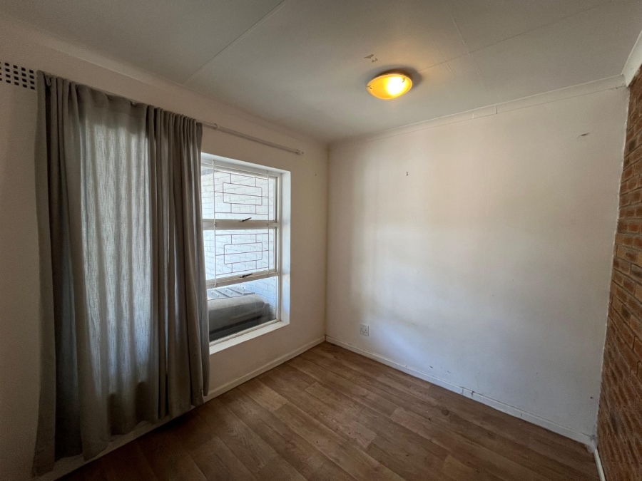 2 Bedroom Property for Sale in Table View Western Cape